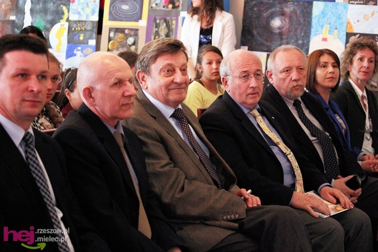 Świeże mleko i owoce - kosmiczny duet w naszej szkole. Projekt podsumowany