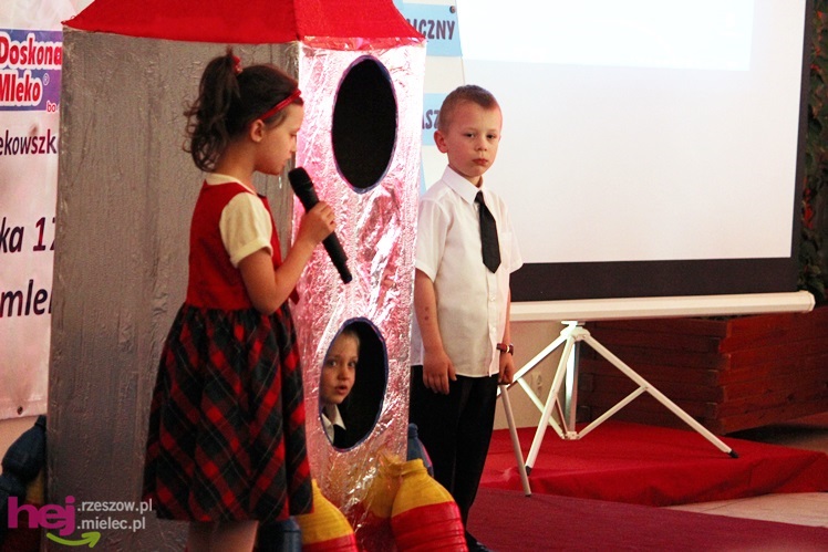 Świeże mleko i owoce - kosmiczny duet w naszej szkole. Projekt podsumowany