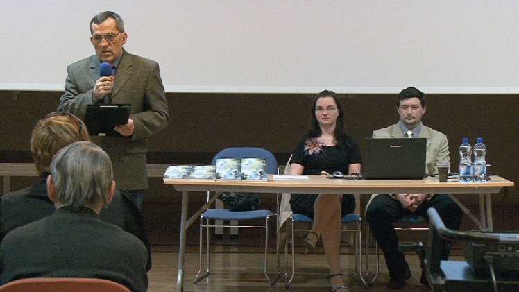 Multimedialna promocja ?Tęczowego kryształu?