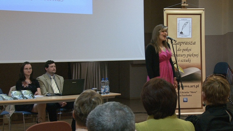 Multimedialna promocja ?Tęczowego kryształu?