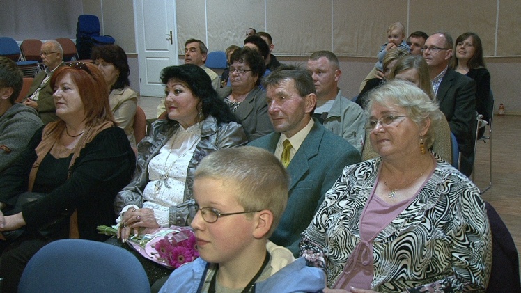 Multimedialna promocja ?Tęczowego kryształu?