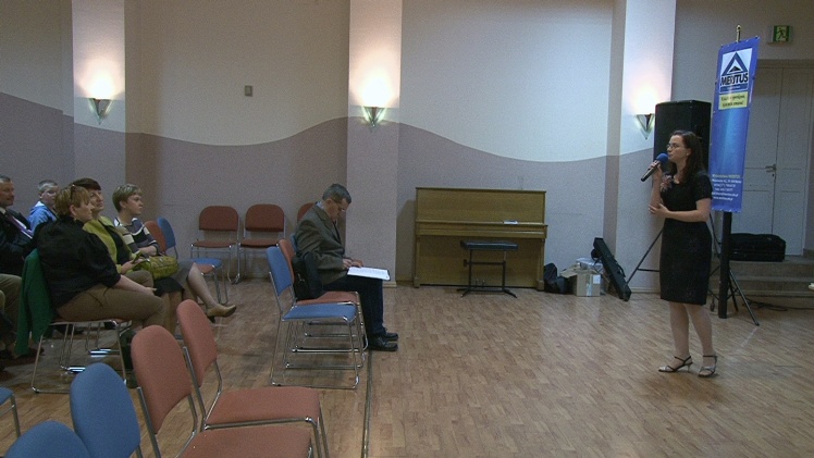 Multimedialna promocja ?Tęczowego kryształu?