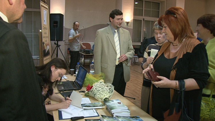 Multimedialna promocja ?Tęczowego kryształu?