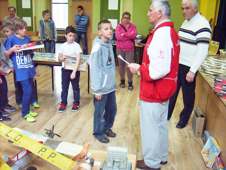 Weekendowa wystawa modelarska w SDK zgromadziła wielu wystawców