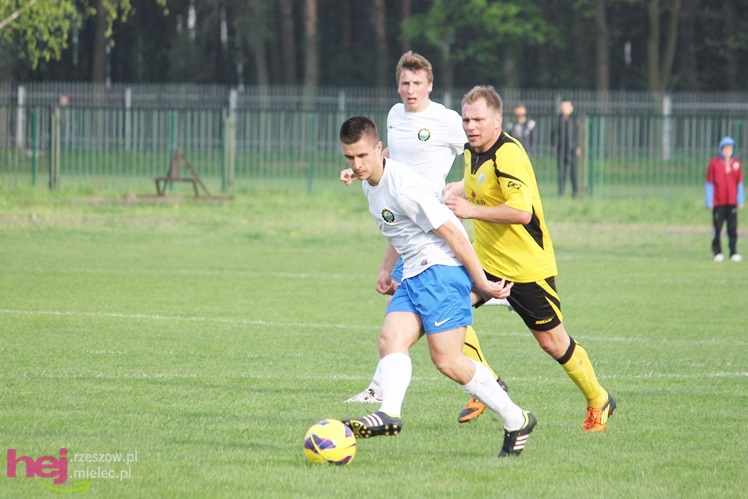 Zwycięski marsz piłkarzy Stali Mielec! Zwycięstwo w hicie kolejki!