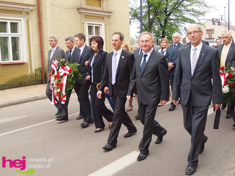 Mieleckie święto3 Maja obchodzone jak co roku. Msza, przemarsz, uroczystość pod pomnikiem
