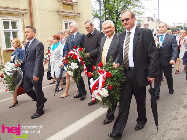 Mieleckie święto3 Maja obchodzone jak co roku. Msza, przemarsz, uroczystość pod pomnikiem