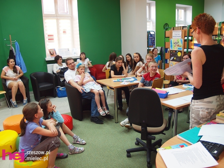 Noc atrakcji w bibliotece