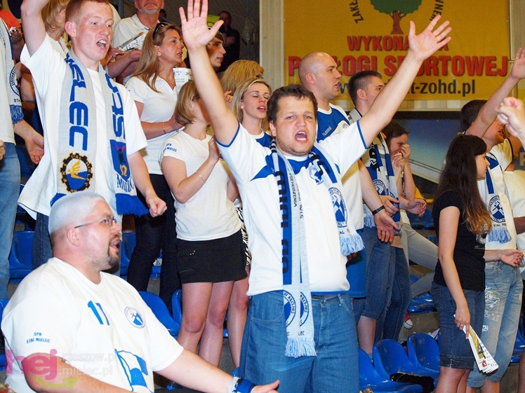 Nieco wakacyjnie, ale skutecznie. Tauron Stal Mielec powalczy o piąte miejsce w kraju!