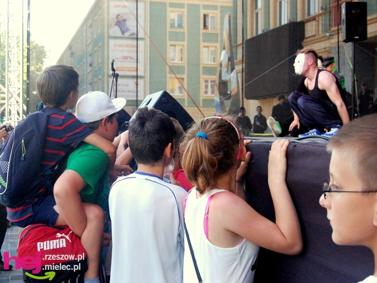 Barwny i długo koncert zakończył europejskie spotkanie w Mielcu - część I