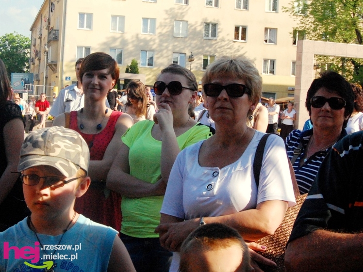 Barwny i długo koncert zakończył europejskie spotkanie w Mielcu - część I