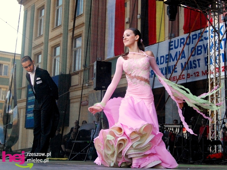 Barwny i długo koncert zakończył europejskie spotkanie w Mielcu - część I