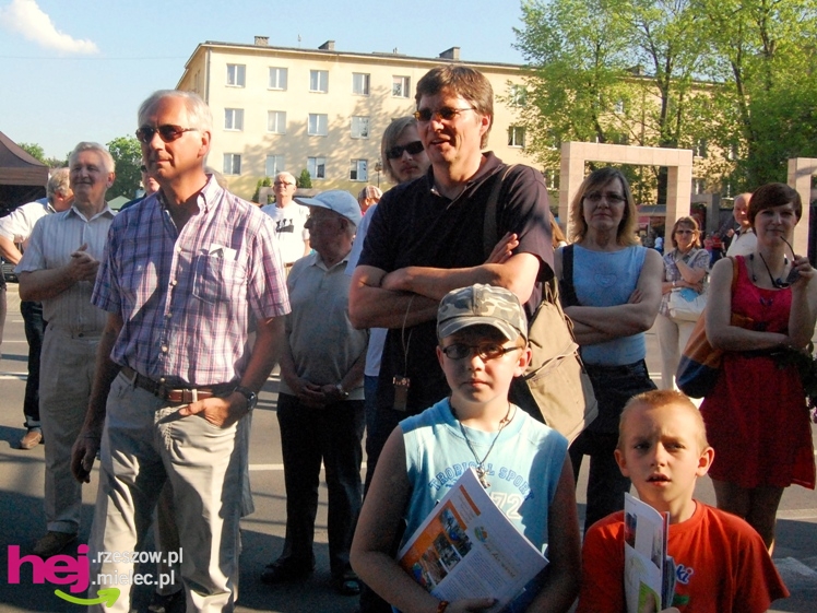 Barwny i długo koncert zakończył europejskie spotkanie w Mielcu - część I