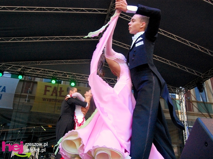 Barwny i długo koncert zakończył europejskie spotkanie w Mielcu - część I