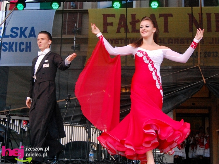 Barwny i długo koncert zakończył europejskie spotkanie w Mielcu - część I