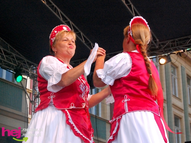 Barwny i długo koncert zakończył europejskie spotkanie w Mielcu - część I