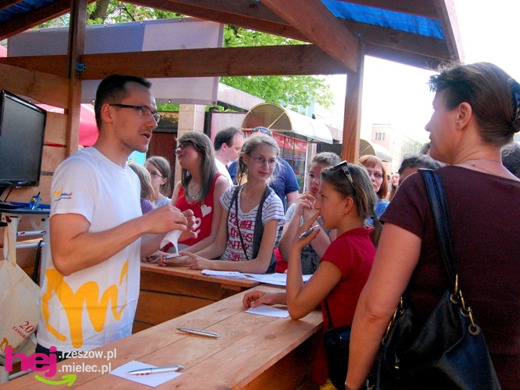 Barwny i długo koncert zakończył europejskie spotkanie w Mielcu - część I