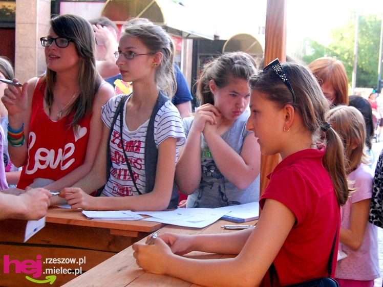 Barwny i długo koncert zakończył europejskie spotkanie w Mielcu - część I