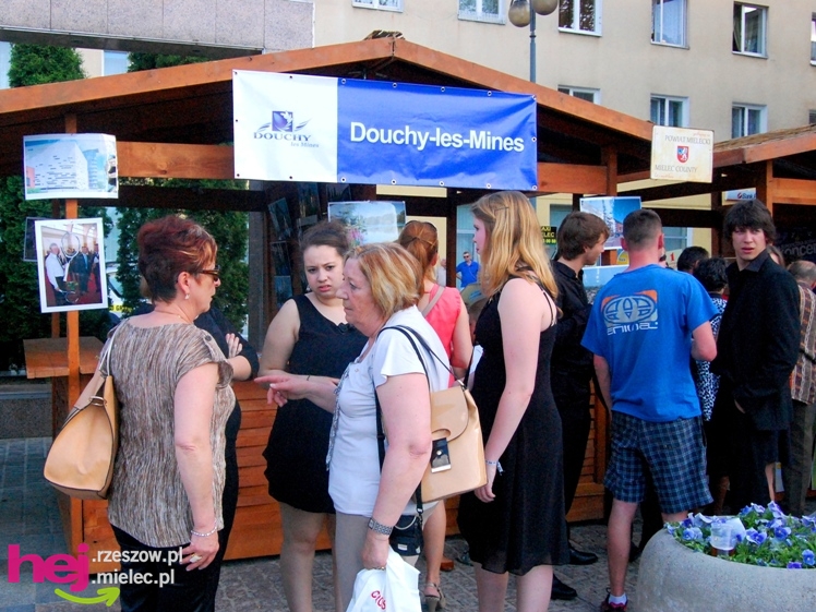 Barwny i długo koncert zakończył europejskie spotkanie w Mielcu - część I