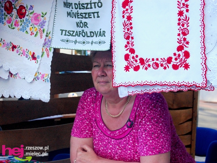 Barwny i długo koncert zakończył europejskie spotkanie w Mielcu - część I