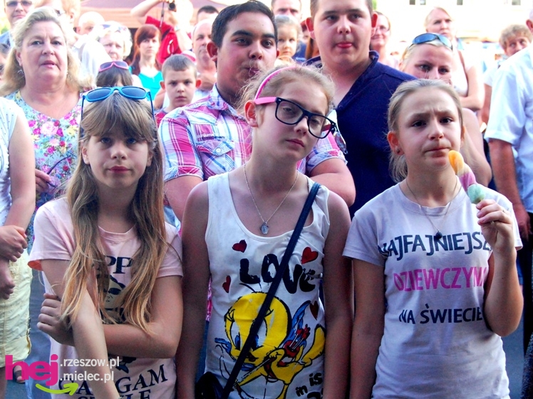 Barwny i długo koncert zakończył europejskie spotkanie w Mielcu - część II