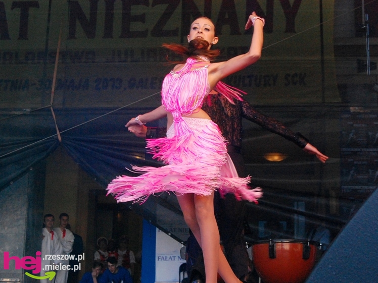 Barwny i długo koncert zakończył europejskie spotkanie w Mielcu - część II