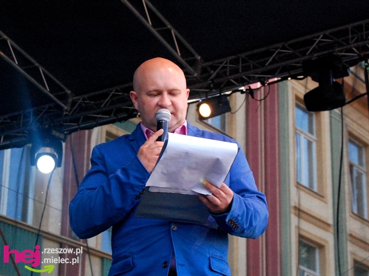 Barwny i długo koncert zakończył europejskie spotkanie w Mielcu - część II