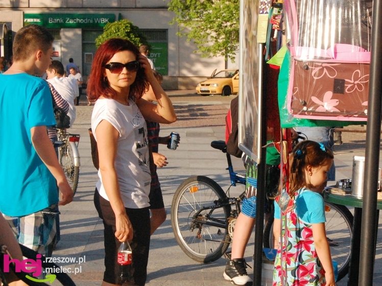 Barwny i długo koncert zakończył europejskie spotkanie w Mielcu - część II