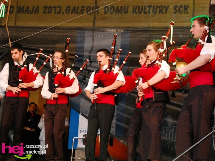 Barwny i długo koncert zakończył europejskie spotkanie w Mielcu - część II