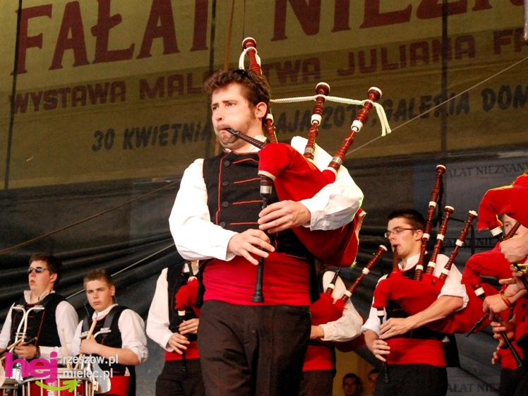 Barwny i długo koncert zakończył europejskie spotkanie w Mielcu - część II