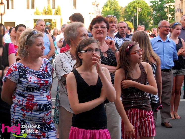 Barwny i długo koncert zakończył europejskie spotkanie w Mielcu - część II