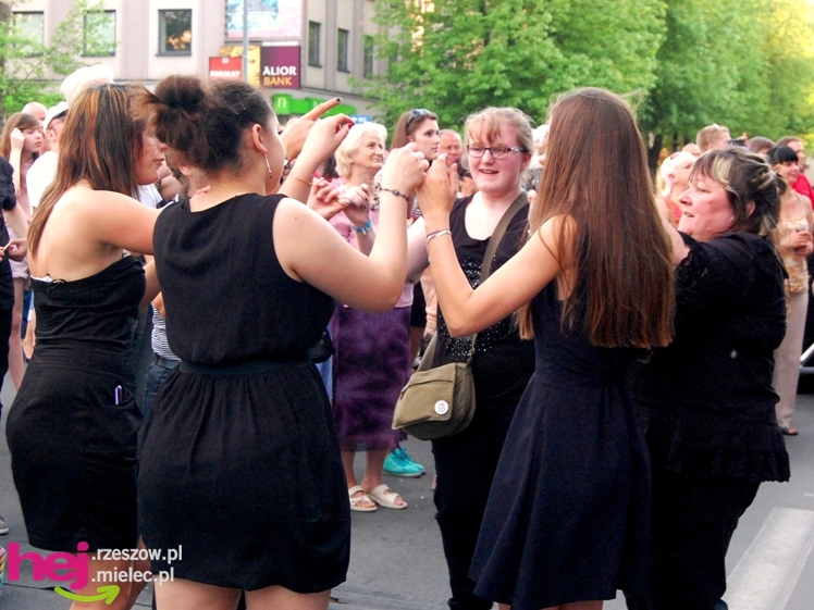 Barwny i długo koncert zakończył europejskie spotkanie w Mielcu - część II
