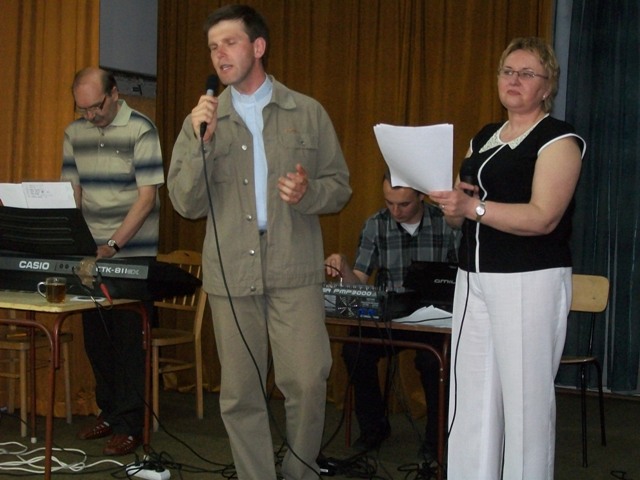 Wspólne ?śpiewanie - biesiadowanie? w Klubie Seniora  Wrzos