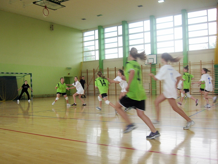 Młode piłkarki ręczne z Przecława zdobyły Mistrzostwo Podkarpacia!