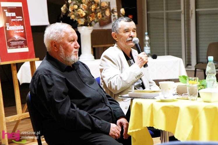 Józef Baran i Adam Ziemianin prezentują najnowsze książki