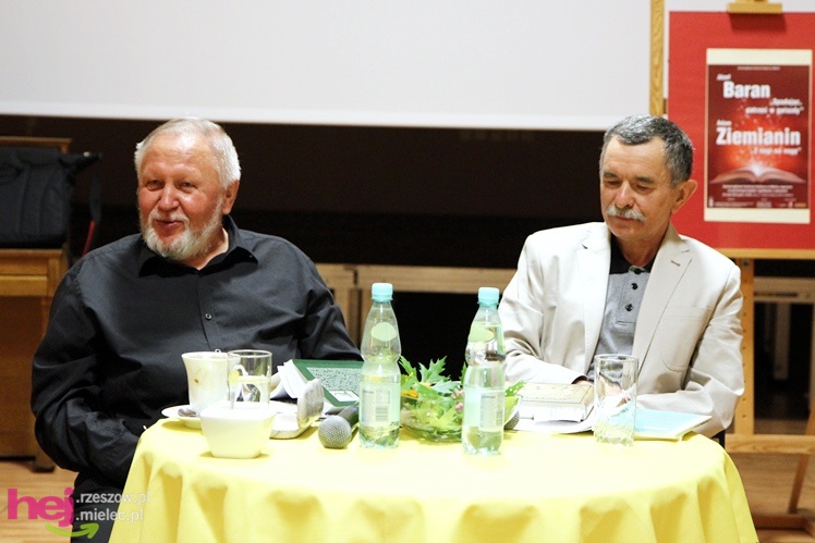 Józef Baran i Adam Ziemianin prezentują najnowsze książki