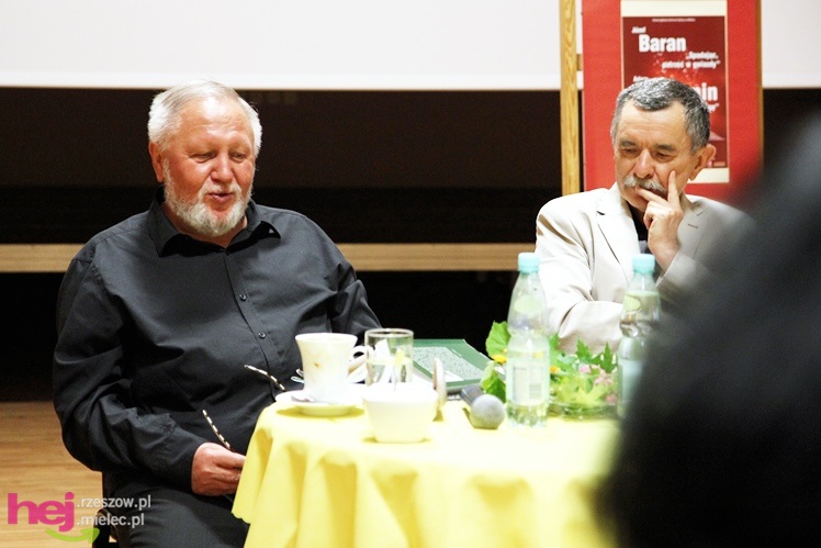 Józef Baran i Adam Ziemianin prezentują najnowsze książki