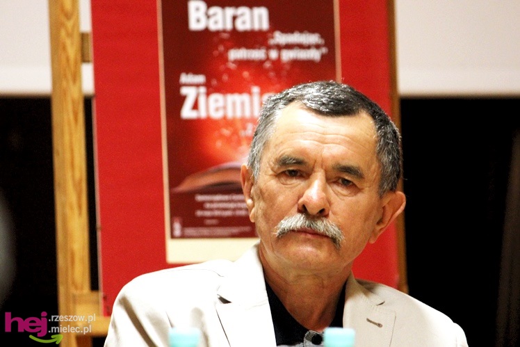 Józef Baran i Adam Ziemianin prezentują najnowsze książki