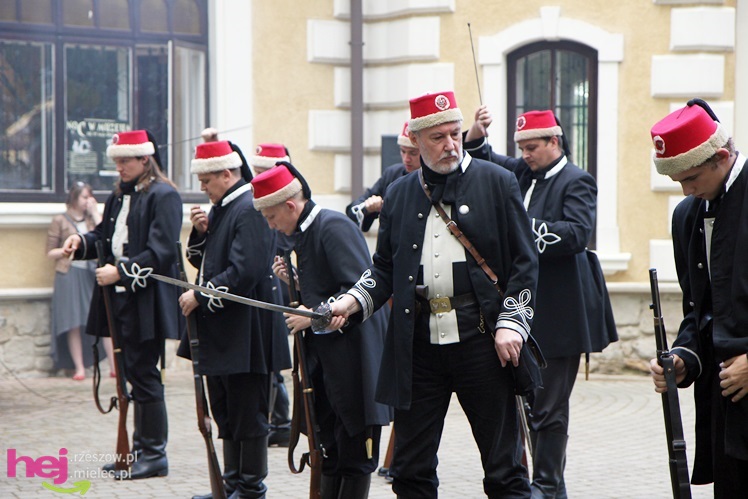 Żuawi Śmierci - Rycerze Białego Krzyża w Noc Muzeów 2013