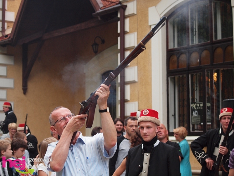 Żuawi Śmierci - Rycerze Białego Krzyża w Noc Muzeów 2013