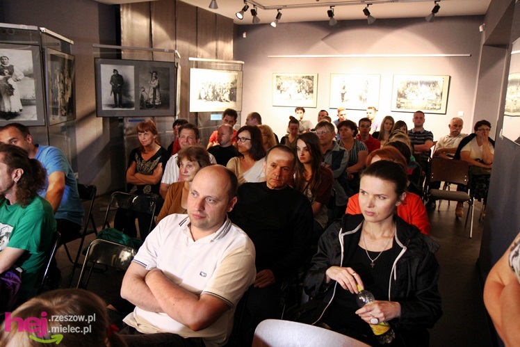 Teatr po całości, czyli Noc Muzeów 2013 w Jadernówce - część I