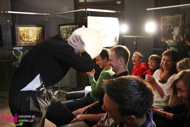 Teatr po całości, czyli Noc Muzeów 2013 w Jadernówce - część II