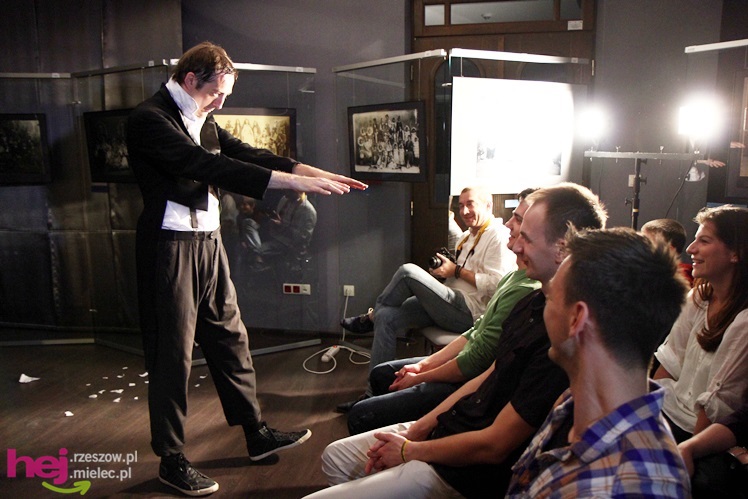Teatr po całości, czyli Noc Muzeów 2013 w Jadernówce - część II