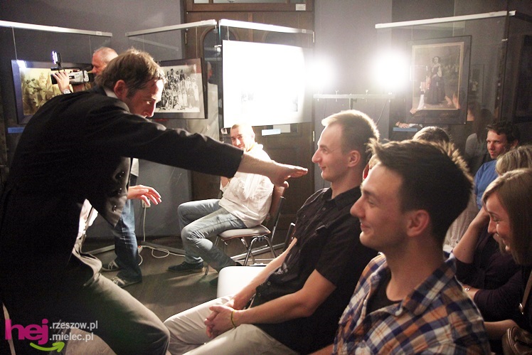 Teatr po całości, czyli Noc Muzeów 2013 w Jadernówce - część II