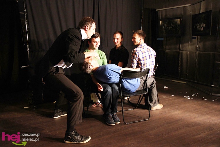 Teatr po całości, czyli Noc Muzeów 2013 w Jadernówce - część II