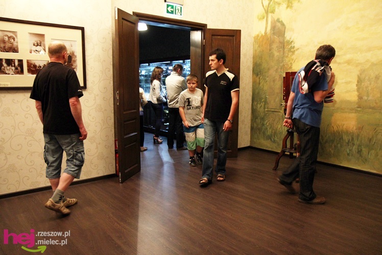 Teatr po całości, czyli Noc Muzeów 2013 w Jadernówce - część II