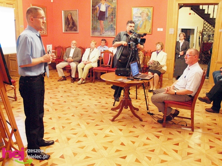 Powstańcza Noc Muzeów 2013 w Pałacyku Oborskich - Muzeum Regionalnym w Mielcu