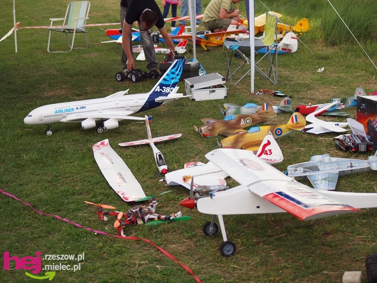 Familiada na lądowisku. Trwają Majowe Dni Tuszowa Narodowego