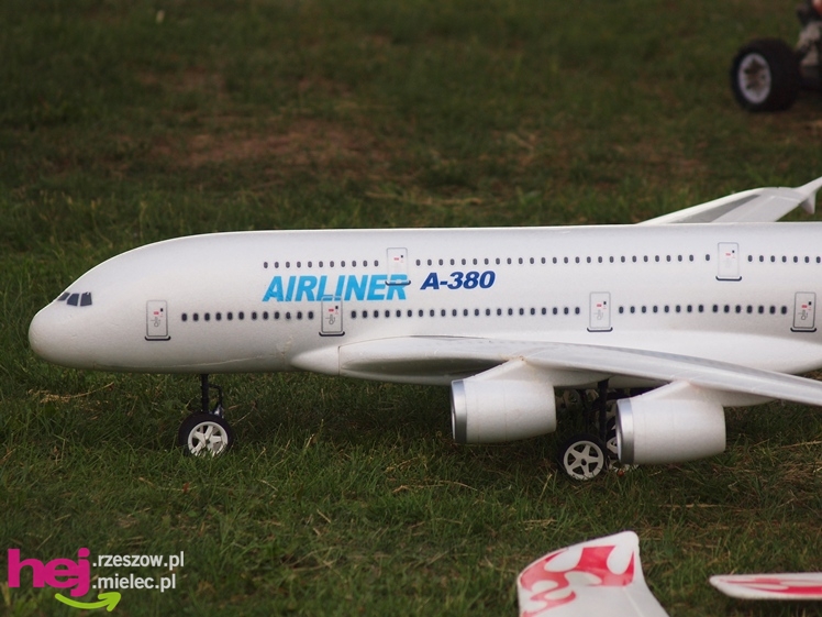 Familiada na lądowisku. Trwają Majowe Dni Tuszowa Narodowego