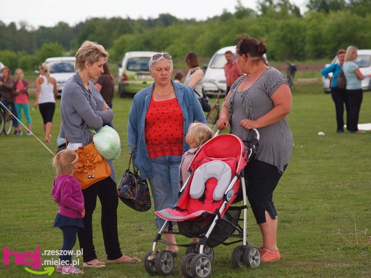 Familiada na lądowisku. Trwają Majowe Dni Tuszowa Narodowego